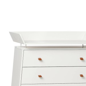 LEANDER vystymo stalas ant komodos LUNA™